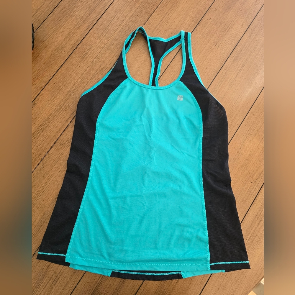 VICTORIA SPORT VSX Racerback Athletic Tank Top ** Medium ** EUC !!!